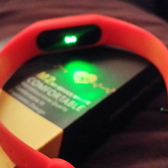 M2 Intelligence Health Bracelet - Picture 3 of 6